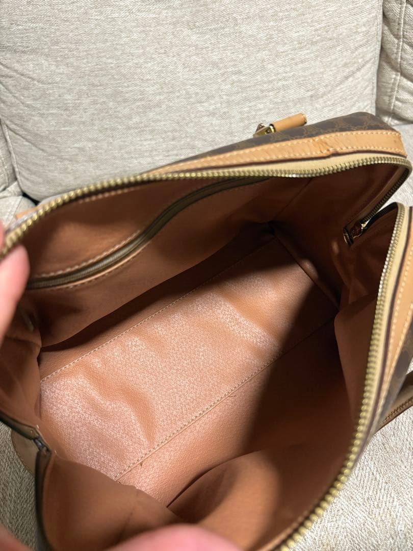 CELINE ブラウンレザーハンドバッグ