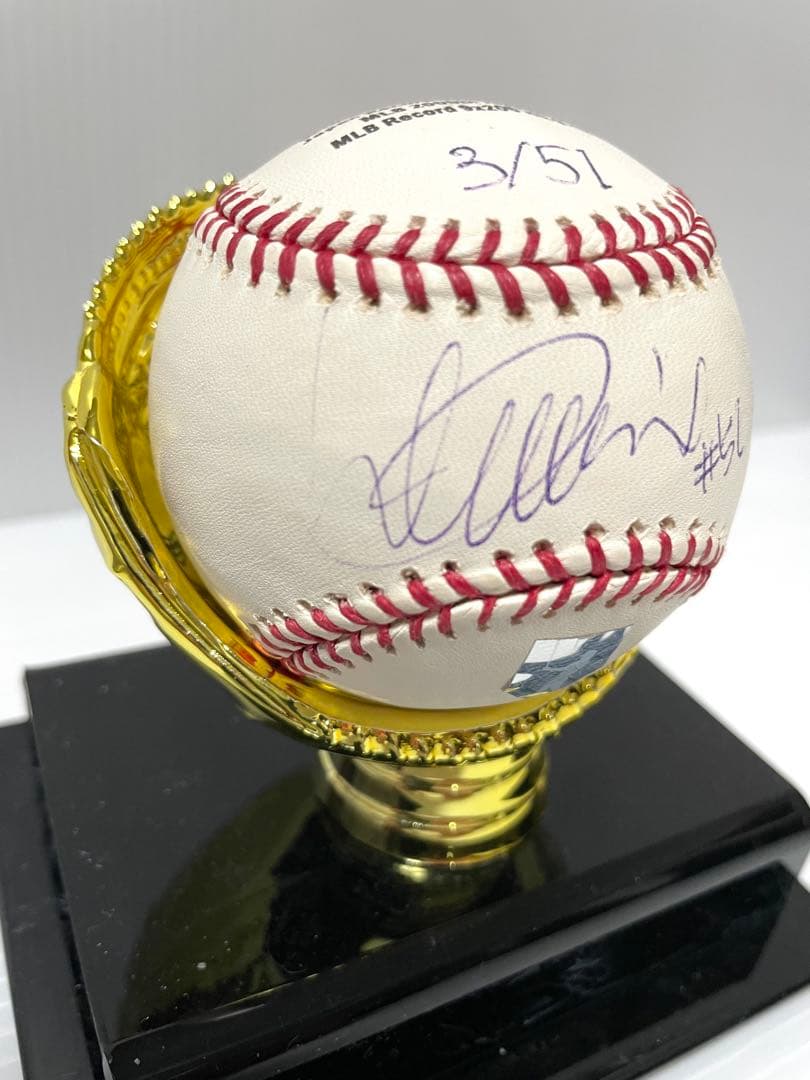 殿堂　イチロー 直筆サインボール 証明書付き3/51 & Toppsカード