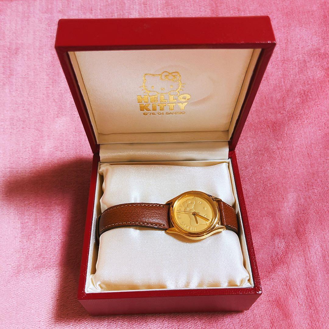 希少レア　ハローキティ　腕時計　2004 平成レトロ　サンリオ　時計　ベルト