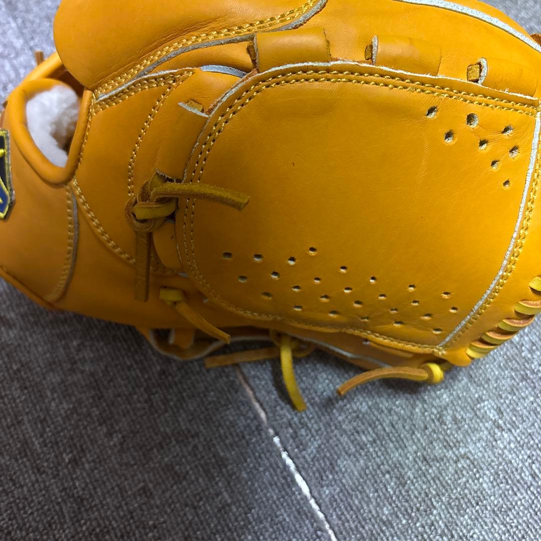 リンドスポーツ硬式投手用グラブ