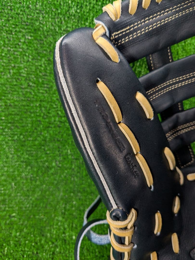 ウィルソン　硬式　外野手用　D8型　WBW102317　日本製　吉田正尚モデル