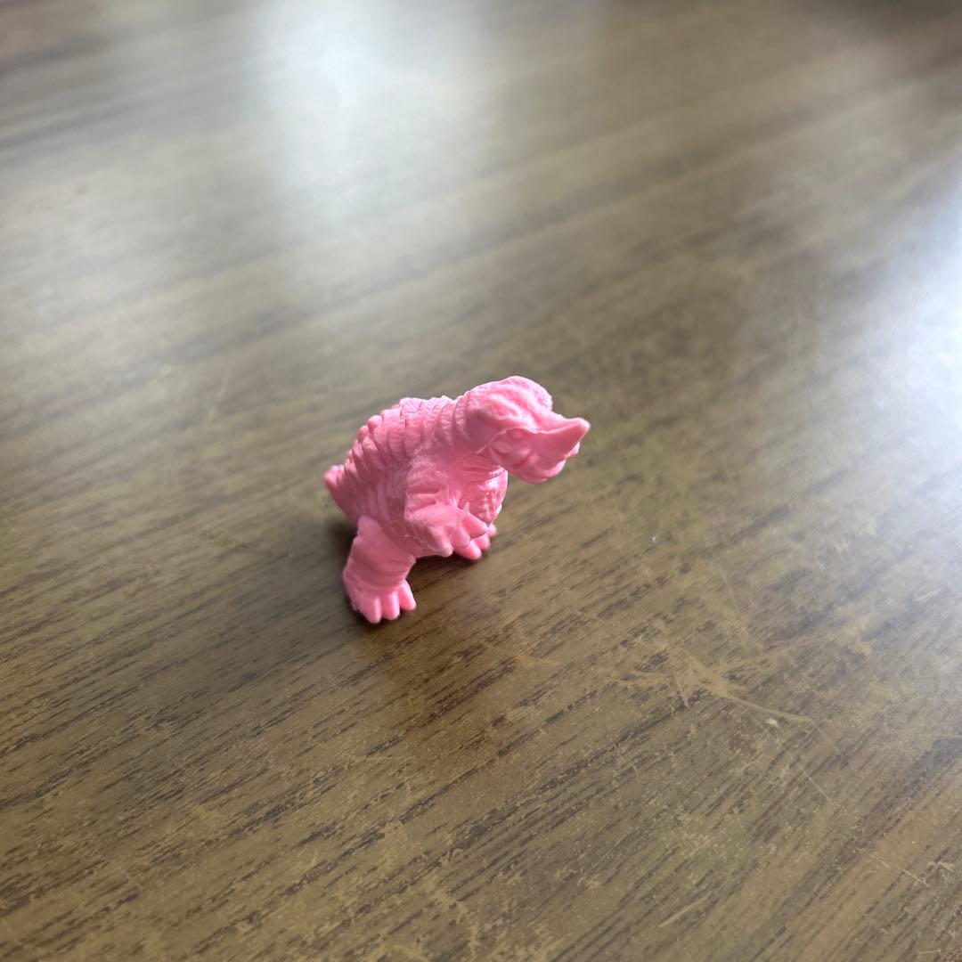 ウルトラマン 消しゴム フィギュア　8個セット