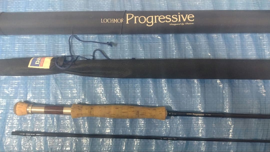 ダイワロッホモアフライロッド９フィート#7#8中古ロッド(ケース付き)