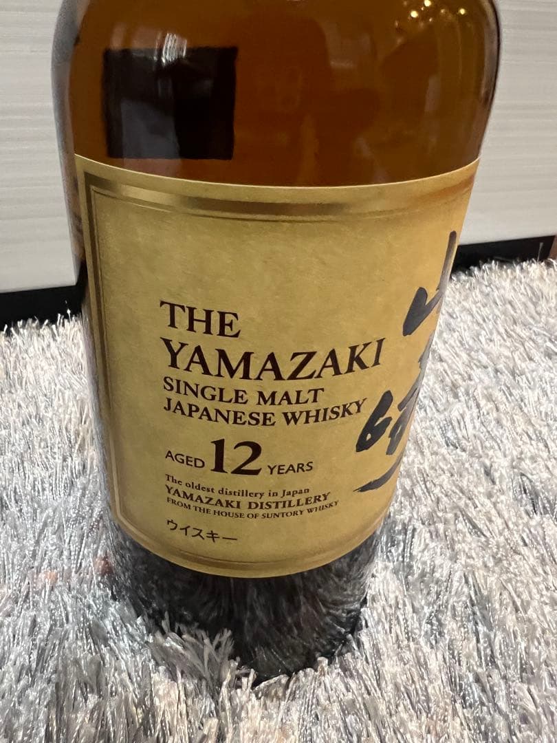 新品　小さな傷あり、山崎 12年 シングルモルトウイスキー 700ml