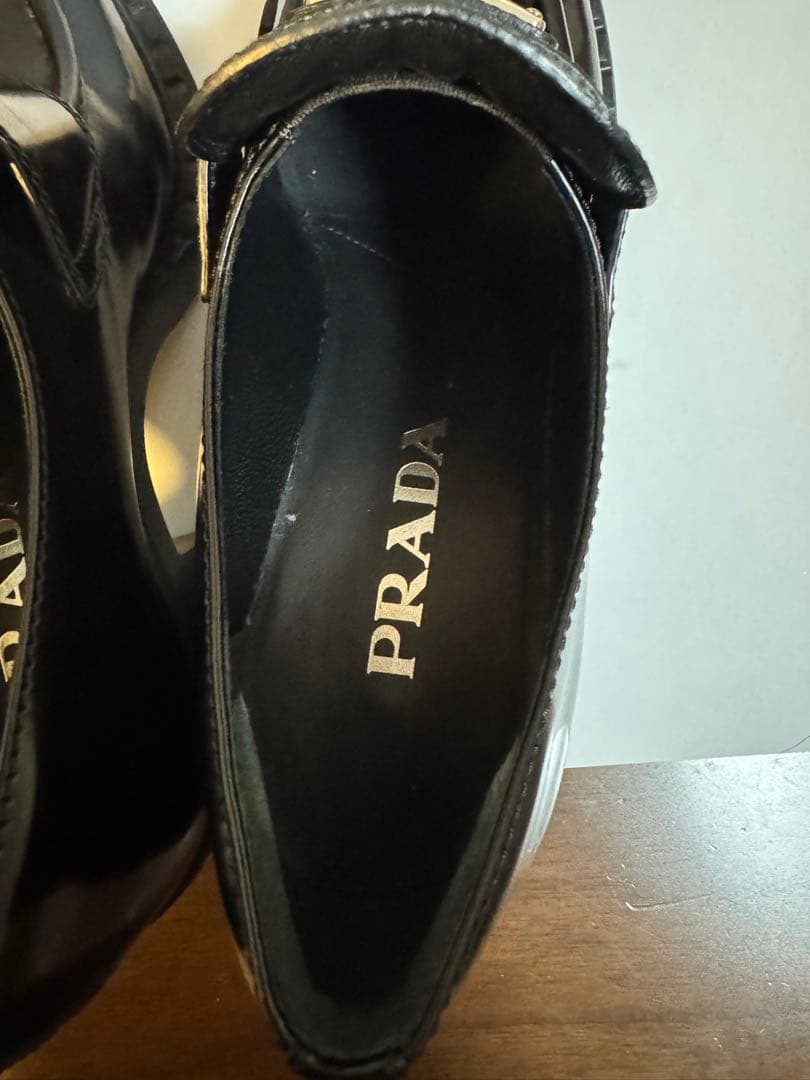 PRADA チョコレート　ブラッシュドレザー　ハイヒールローファー　美品