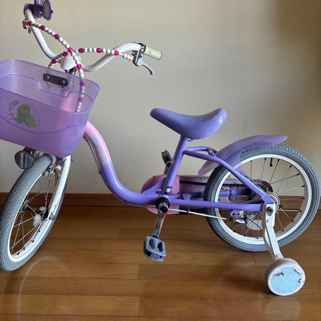 16インチ　ラプンツェル　自転車　補助輪付き