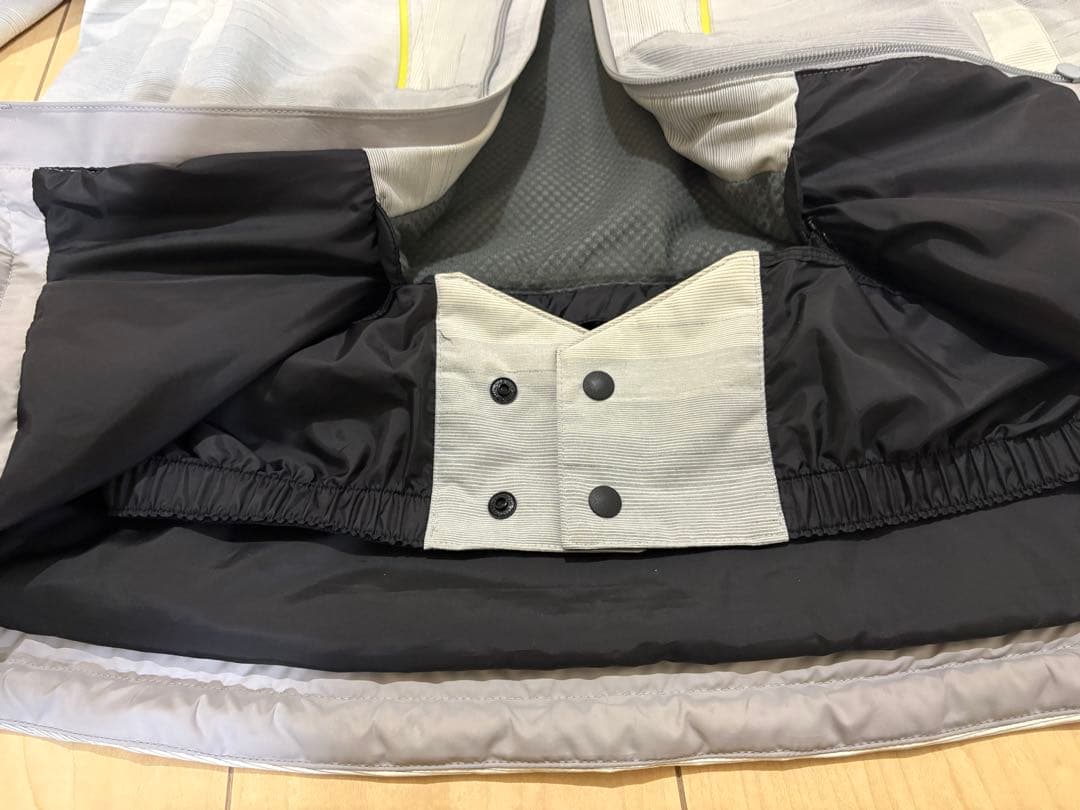 フェニックス　phenix ウィンタースポーツジャケット