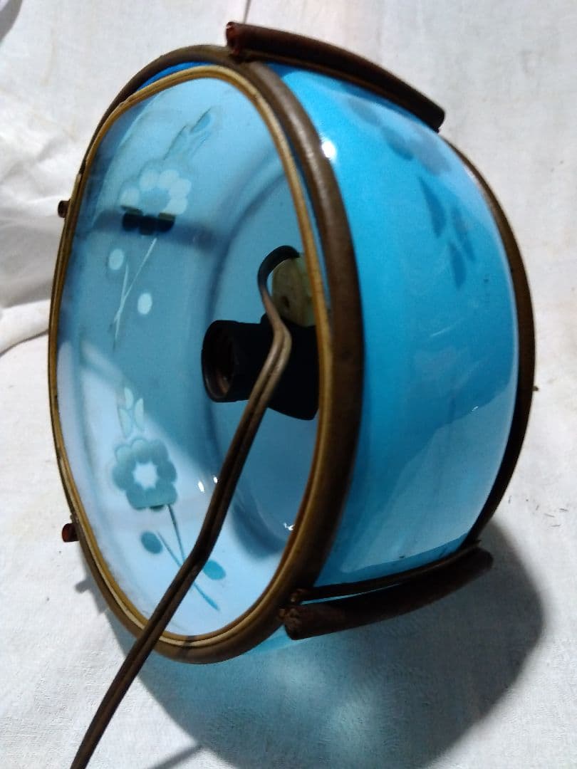 ♪古い青色ガラスの電気の笠　専用です。