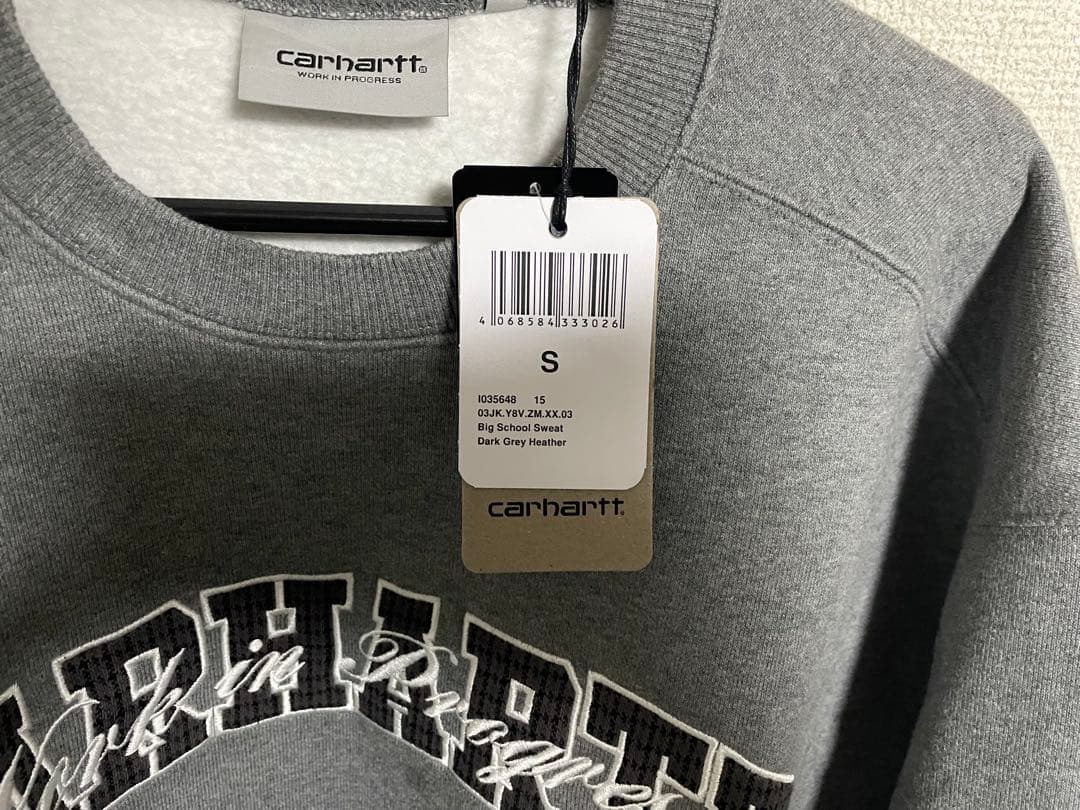 Carhartt ビッグスクールスウェットシャツ