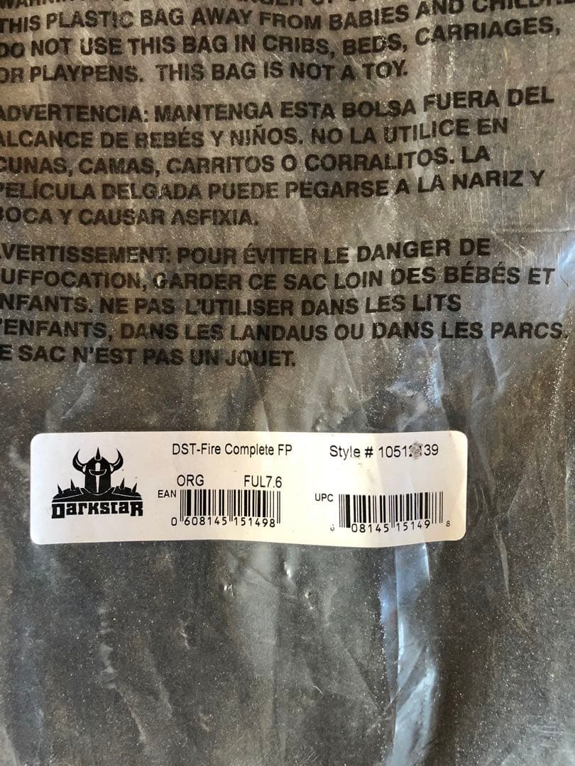 【新品未使用】スケボー（DARK STAR ダークスター）コンプリートセット