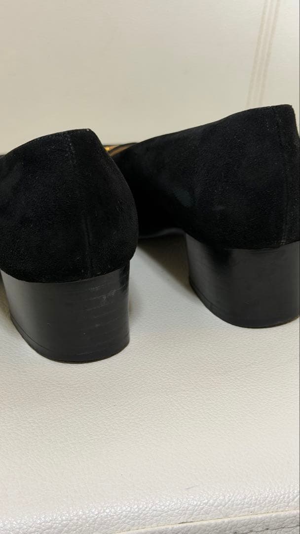 値下げGUCCI レディーススエードパンプス37インチ　ブラック