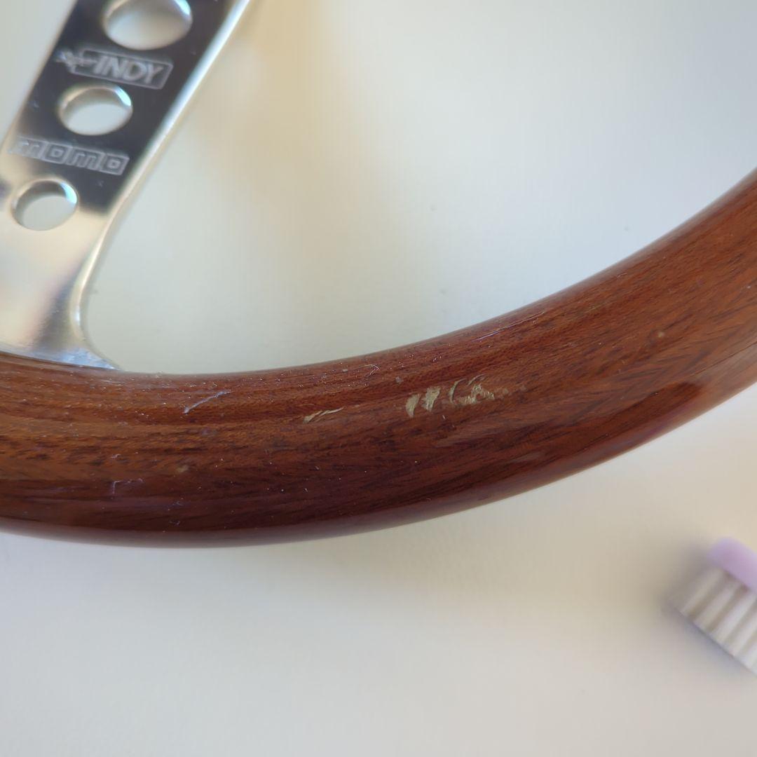 モモステ　ウッド