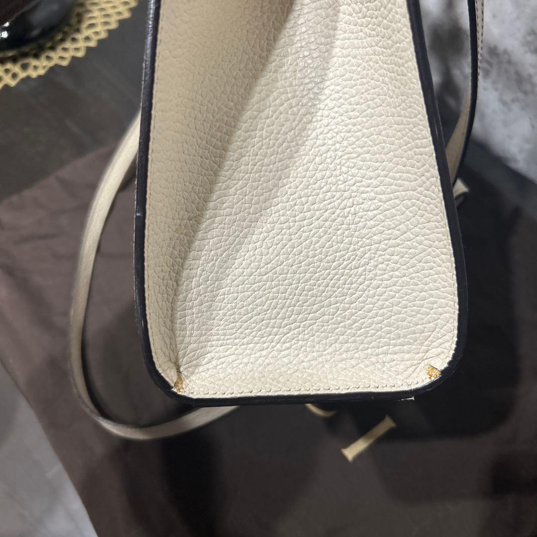 ※ルドルフ様※【GUCCI 】ホワイトレザーハンドバッグ