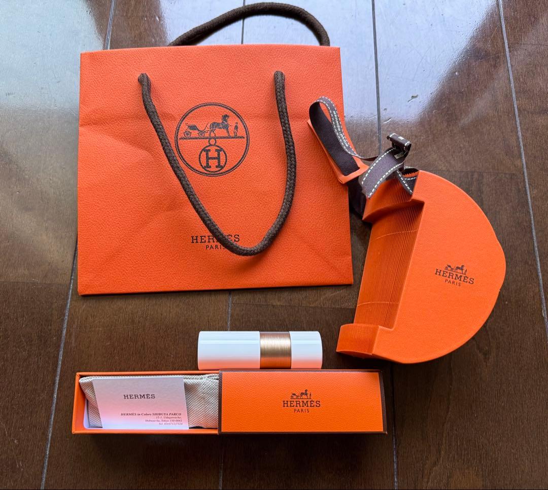 2024年 HERMES ホリデー限定 オランジュアンフェットボームドゥソワン