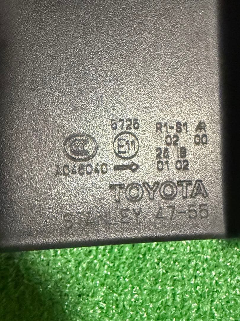 トヨタ　プリウス 30後期 テールランプ