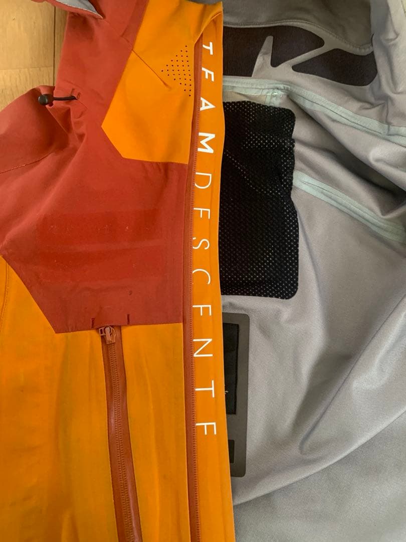 希少！TEAM DESCENTE スキーウェア2024非売品SSサイズ選手用