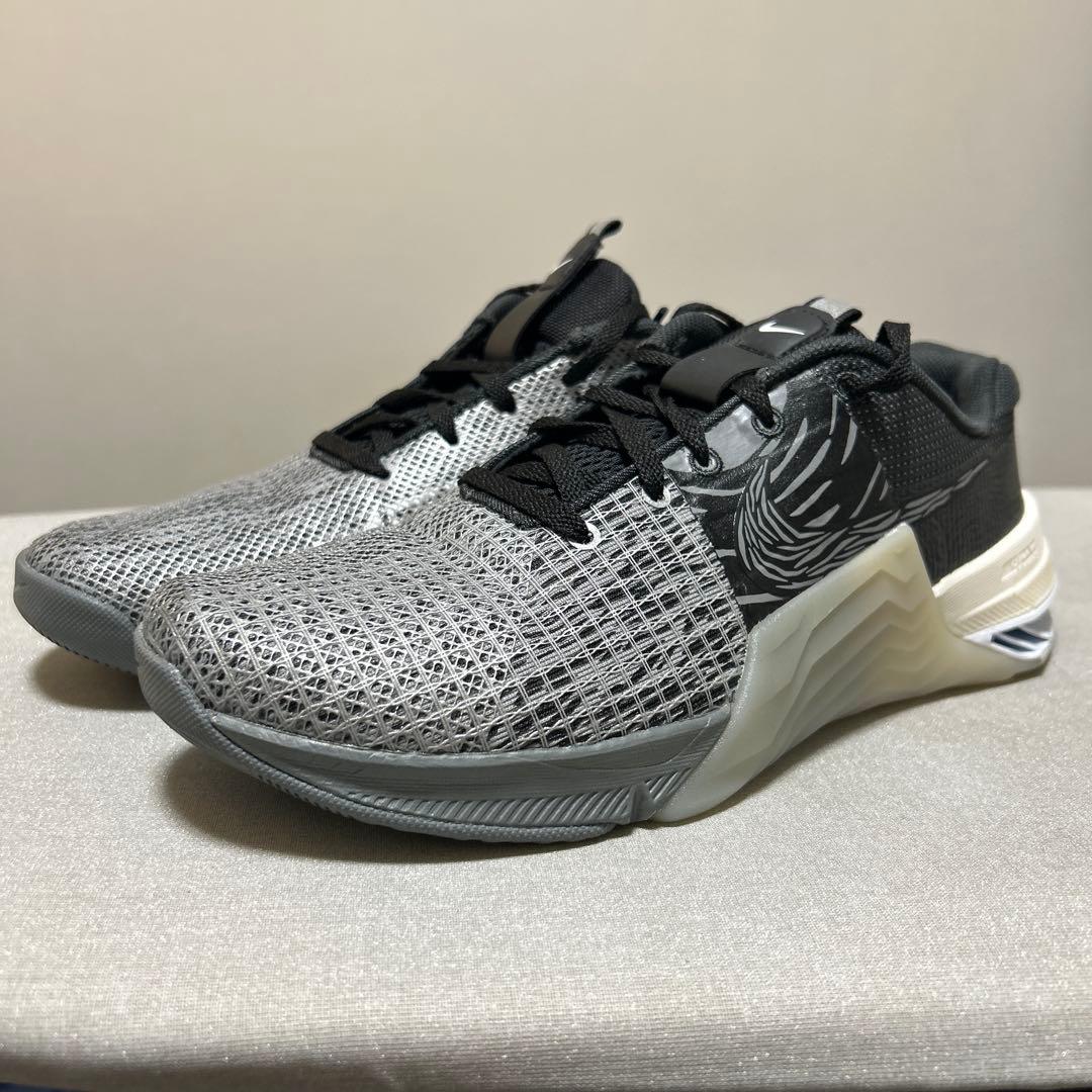 ウエイトトレーニング NIKE Metcon 8