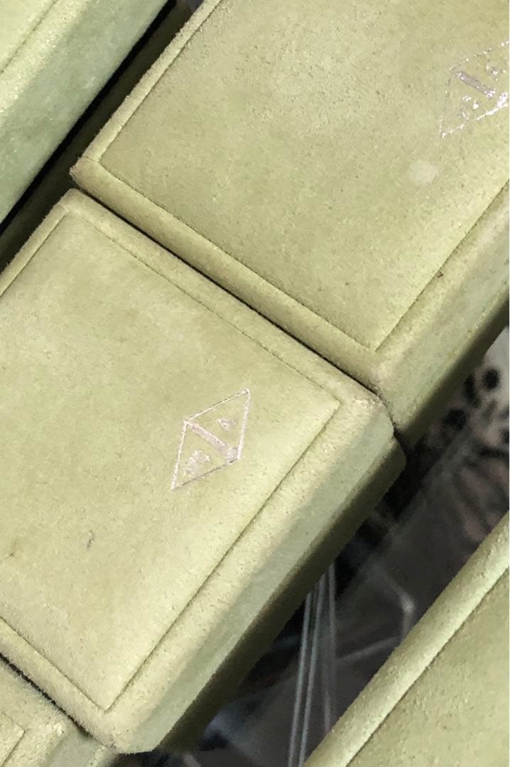 ヴァンクリーフ＆アーペル　アクセサリーケース　ピアスケース　ブレスレットケース等