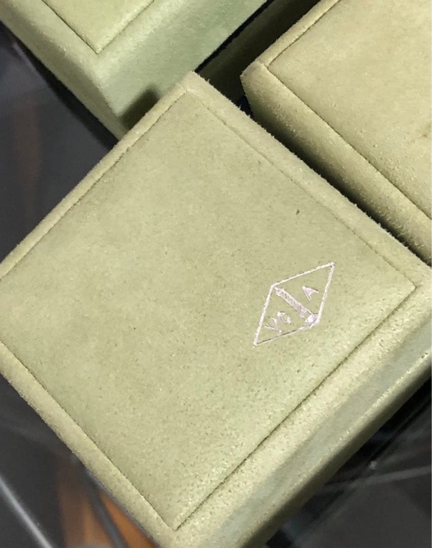 ヴァンクリーフ＆アーペル　アクセサリーケース　ピアスケース　ブレスレットケース等