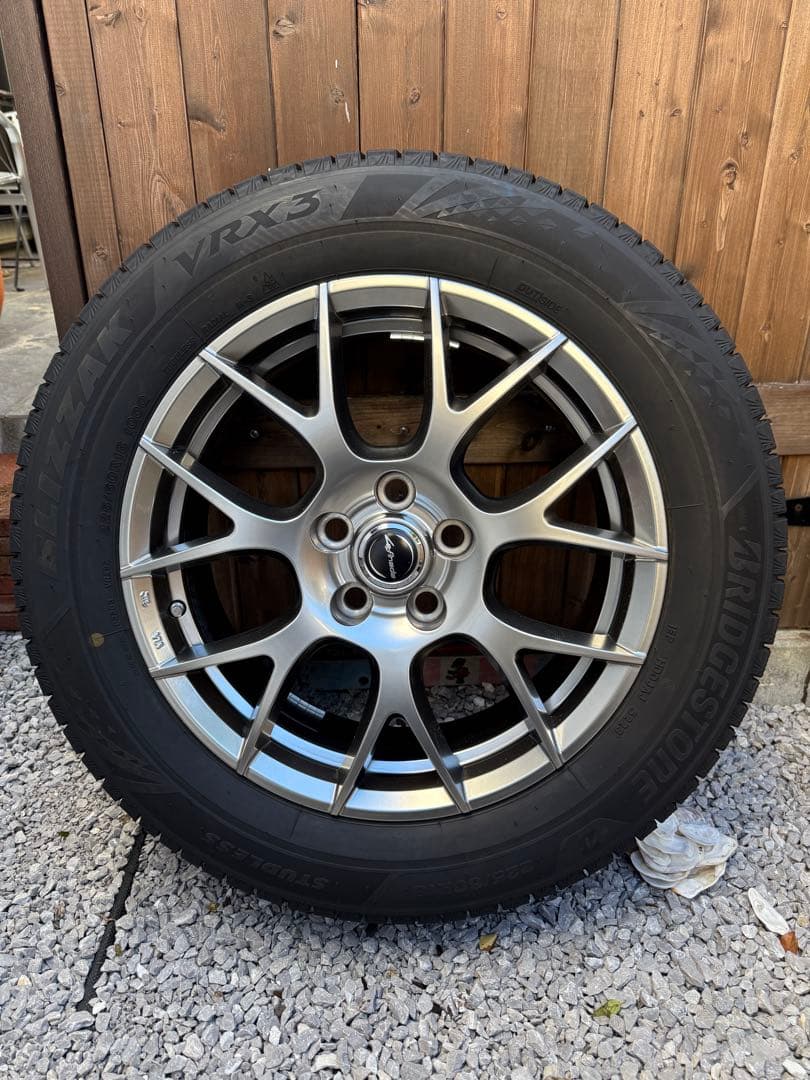 40アルファード スタッドレス　送料込み