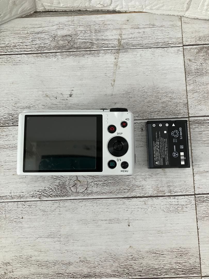 専用　CASIO EX-ZR200 コンパクトデジタルカメラ