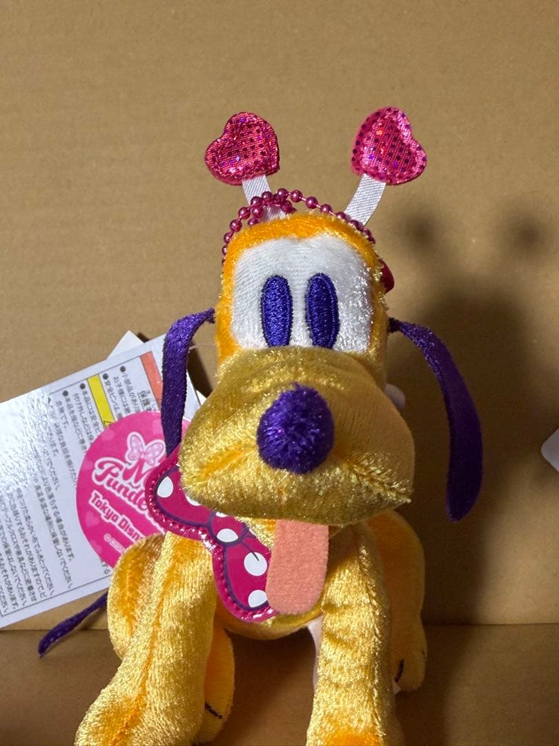ミッキー ミニー プルート ぬいぐるみバッジ　ディズニー　パルパルーザ