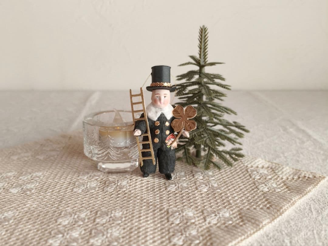 * christmas doll ୨୧ * シルクハットの煙突掃除の 男の子