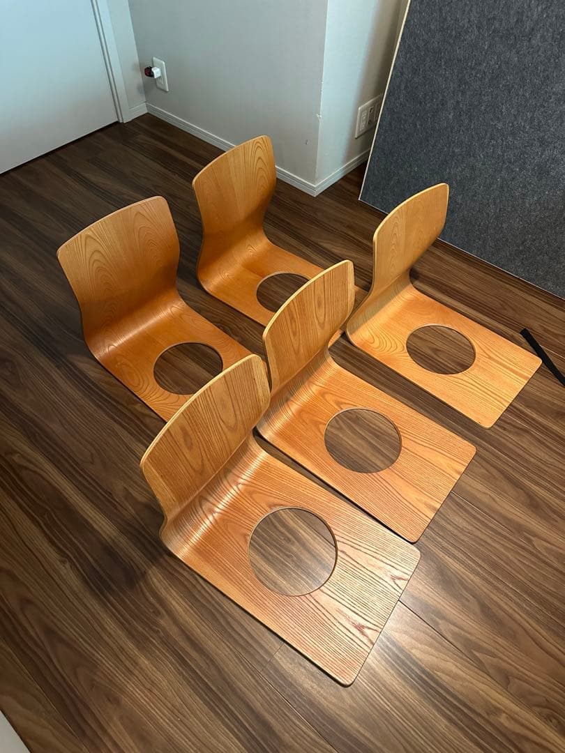 木製穴あき背もたれ座椅子5脚セット