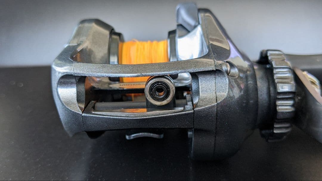 【１回使用美品】シマノ チヌマチック1001XT※左巻【替スプール付】※画像あり