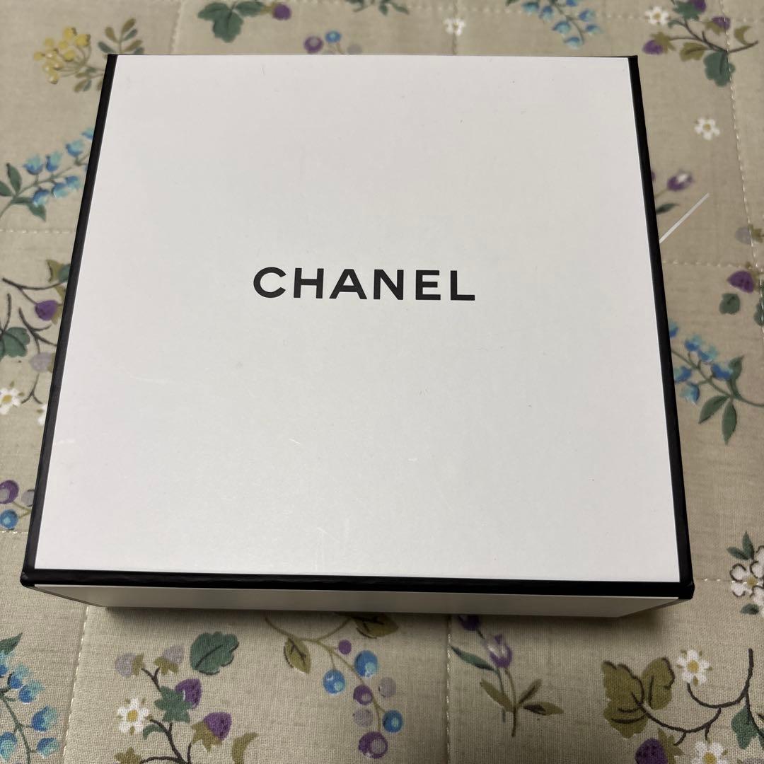 シャネル　リップグロス　チークセット