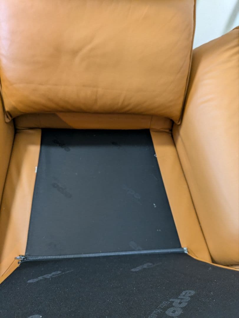 @jollymegerpo porto CAT.42 オットマン付属