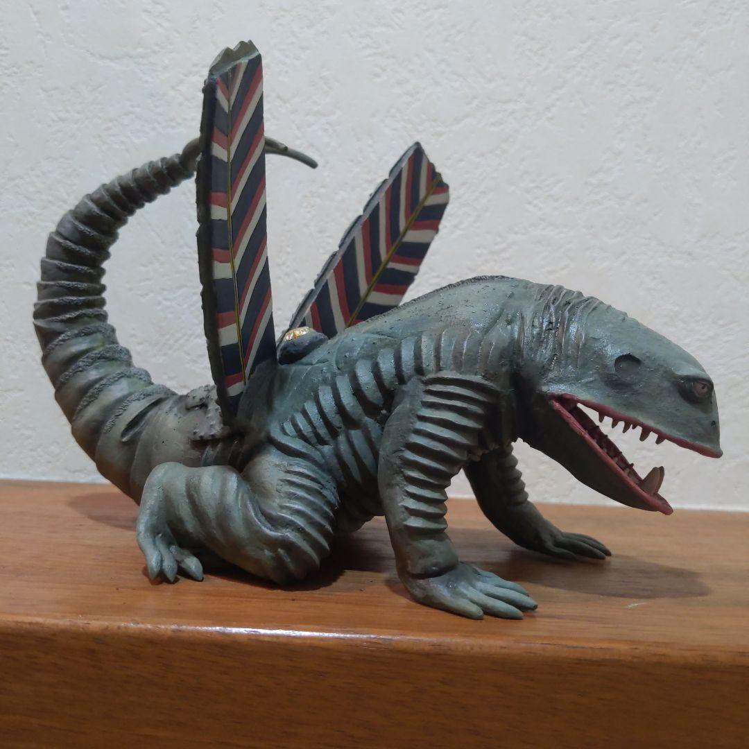 ウルトラマン 毒ガス怪獣 ケムラー レジン製ガレージキット個人製作塗装済 完成品