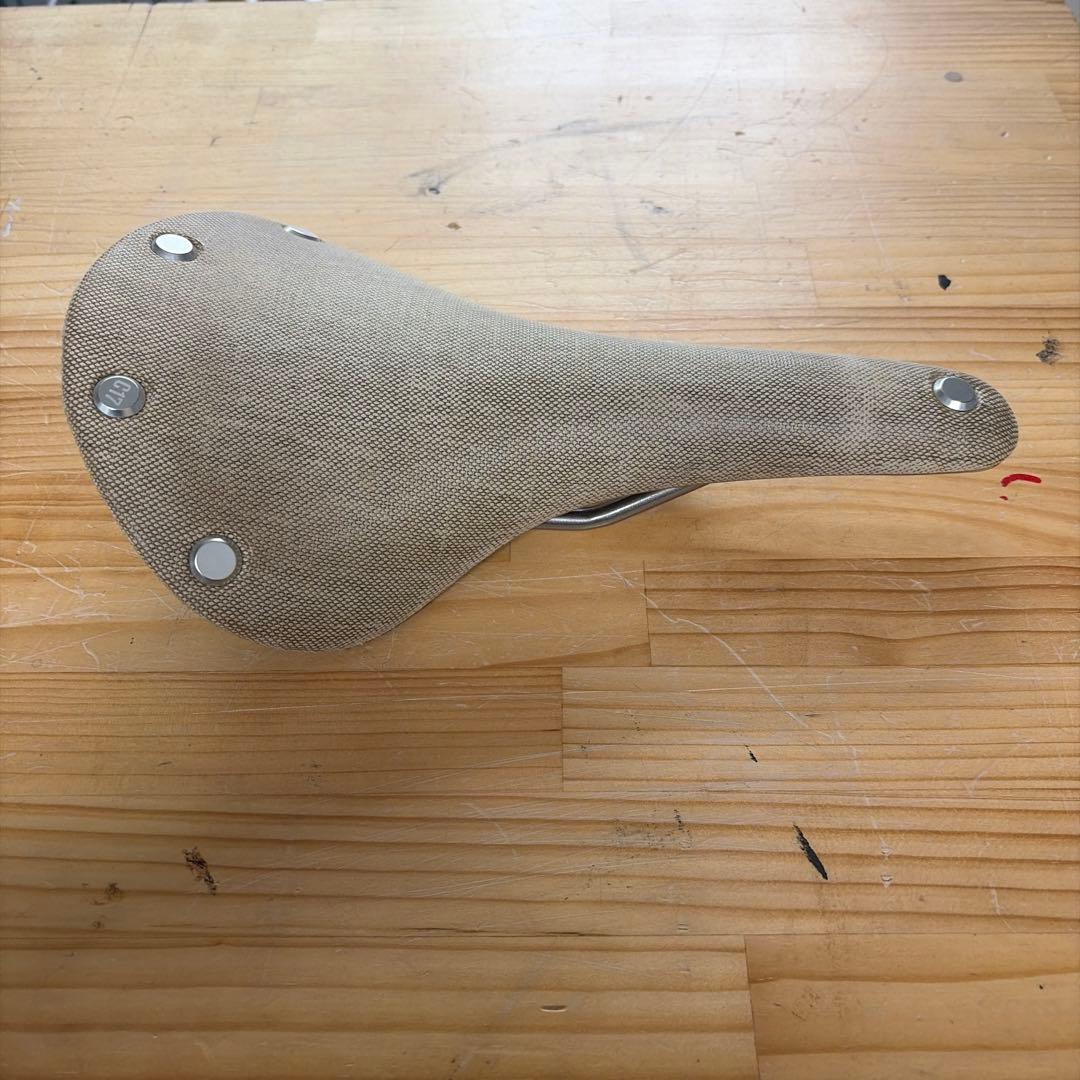 Brooks カンビウム　ナチュラル　C17