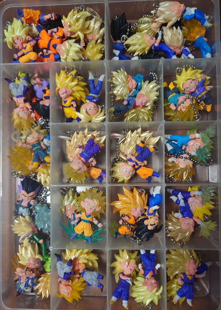 ドラゴンボール　UDM　ガチャ　キーホルダー　コンプリート　大量　HG DG