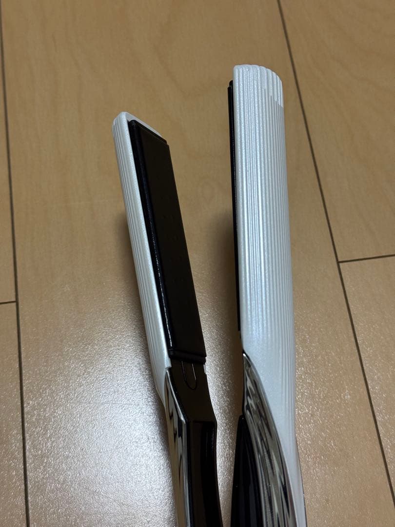 リファ ストレートアイロン Refa