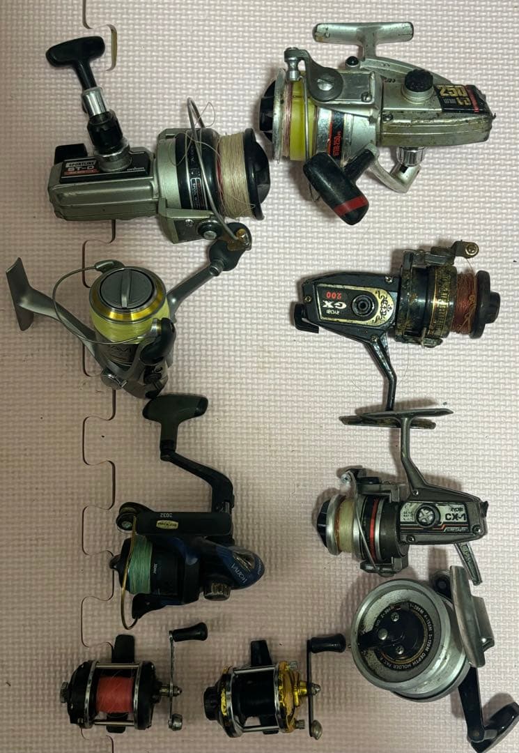 釣り フィッシングリール 19個セット