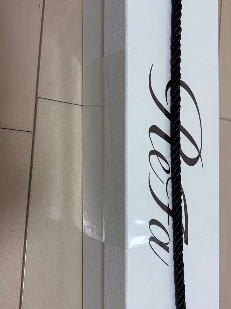 【新品未使用】リファ ストレート アイロン プロRE-AT-02A ホワイト