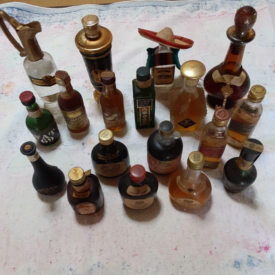 古酒ミニチュアボトル