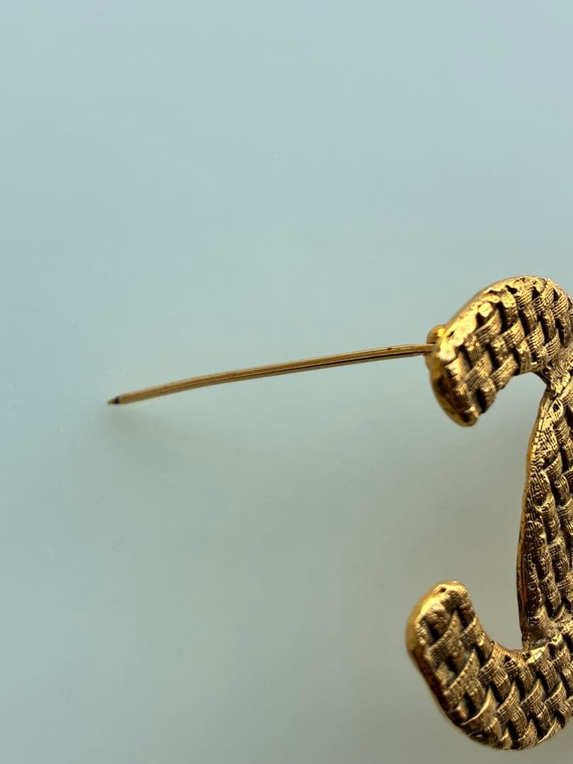 CHANEL ゴールドブローチ ヴィンテージ