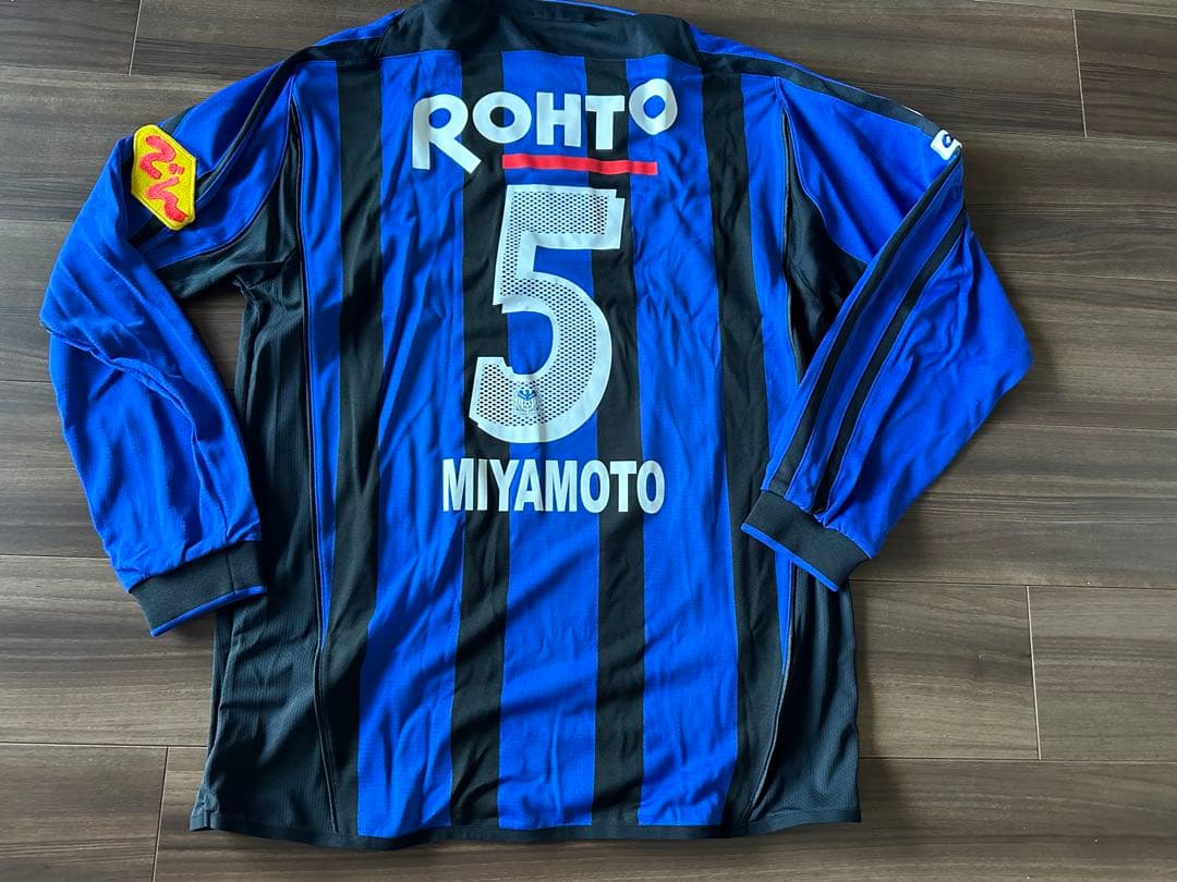2005 ガンバ大阪 #5 宮本恒靖 サイン入りホーム長袖ユニフォーム タグ付き