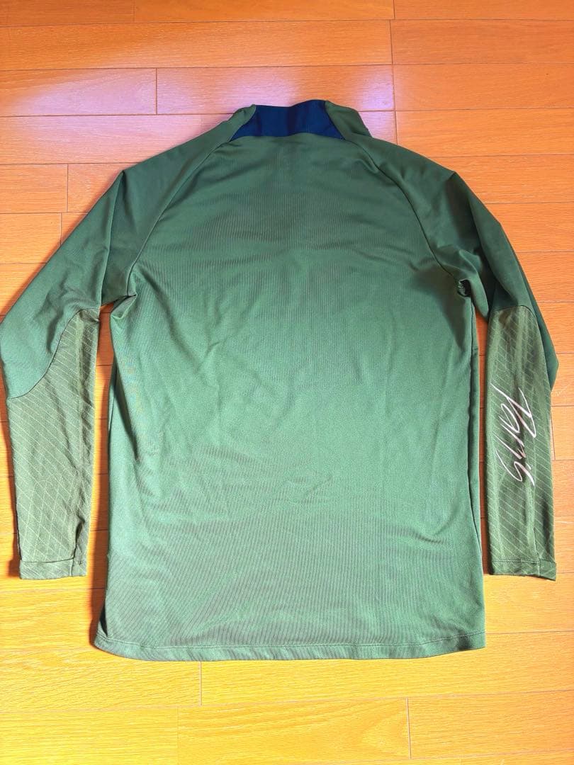 Paris Saint-Germain PSG ジョーダン　パリ　ジャージ