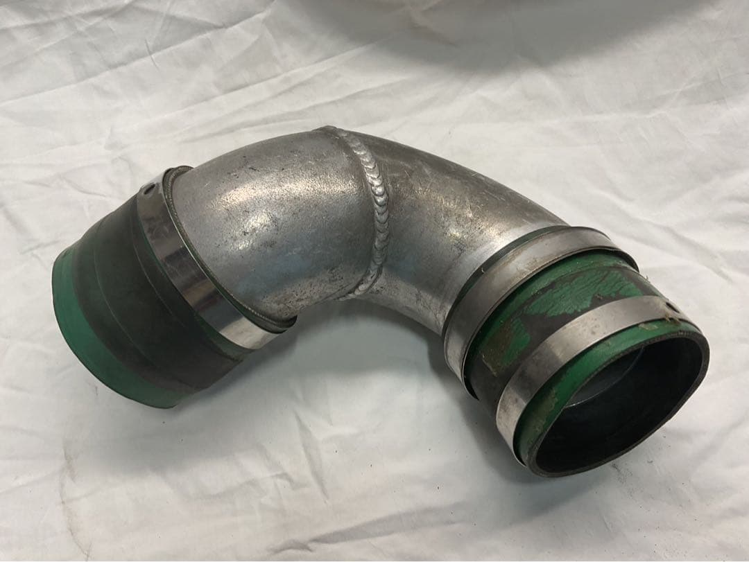 R32スカイラインGTR BNR32 インテークパイプ