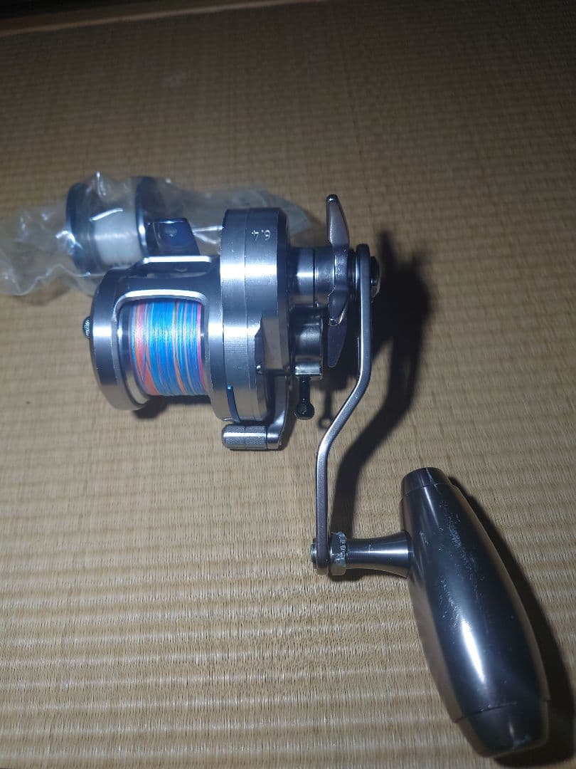 15ソルティガ15H-SJ 替スプール付き