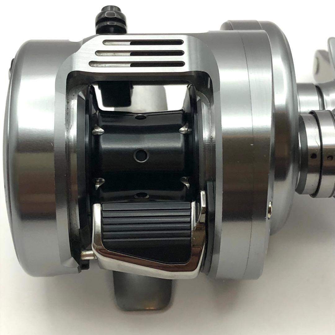 極美品 シマノ 20 カルカッタ コンクエスト DC 100 HG 右