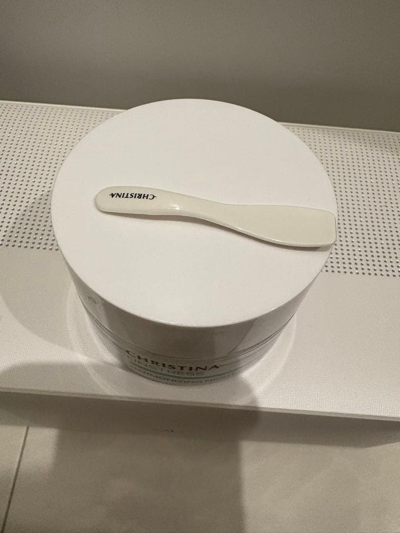 ラプンツェル　クリスティーナ　アンストレス　ハーモナイジングナイトクリーム