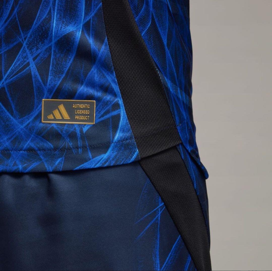 【レアサイズ】　サッカー　日本代表　ユニフォーム　オーセンティック　長袖