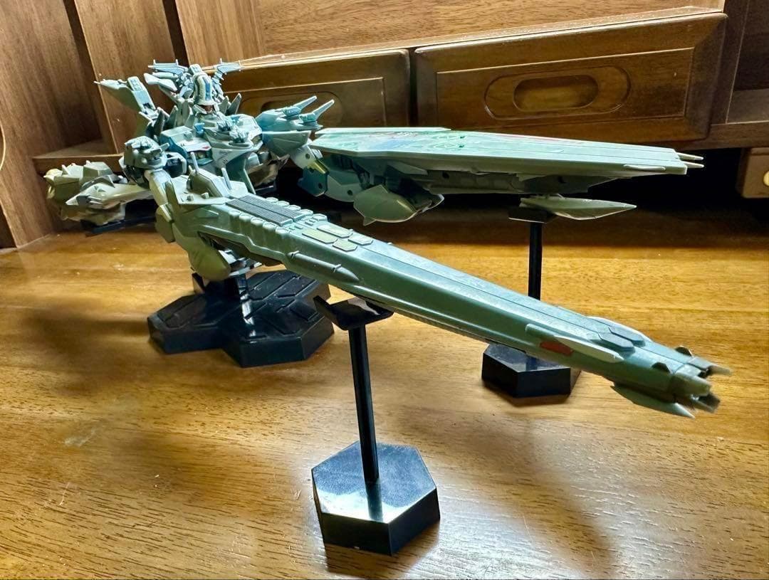 鈴*木様 DX超合金 マクロス・クォーター