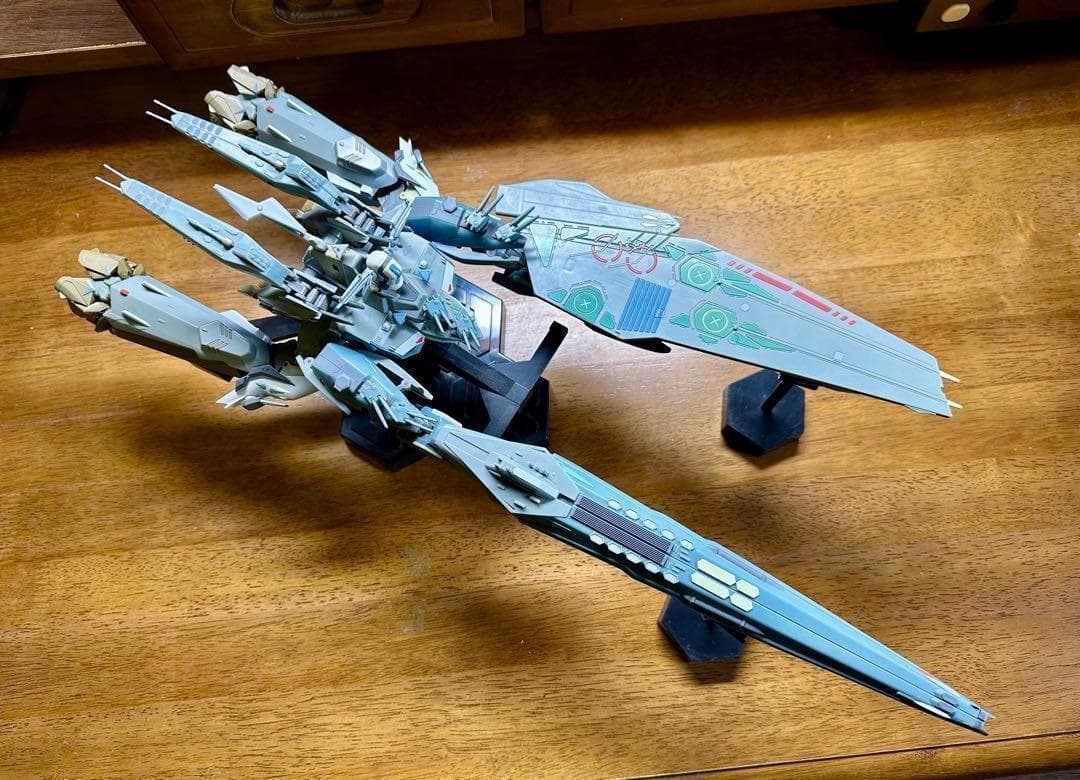 鈴*木様 DX超合金 マクロス・クォーター