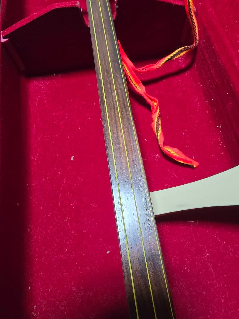 すぐ弾けます！三味線本体 　破けなし　中棹約2.7センチ