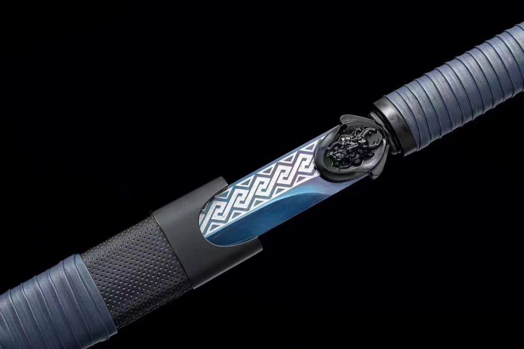 武具　刀装具　日本刀　模造刀   居合刀  遊龍斬